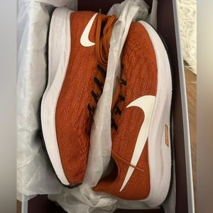 Nike Men’s Air Zoom Pegasus 39 Running Shoes size 10